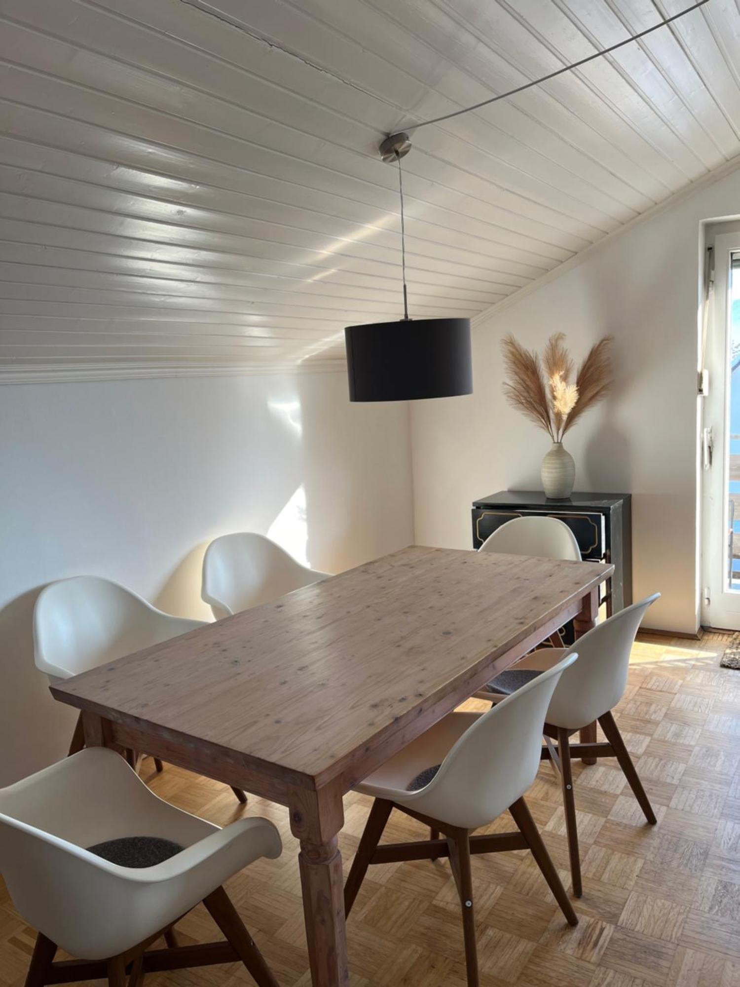 Helle, Ruhige Ferienwohnung Mit Balkon Bad Tolz Luaran gambar